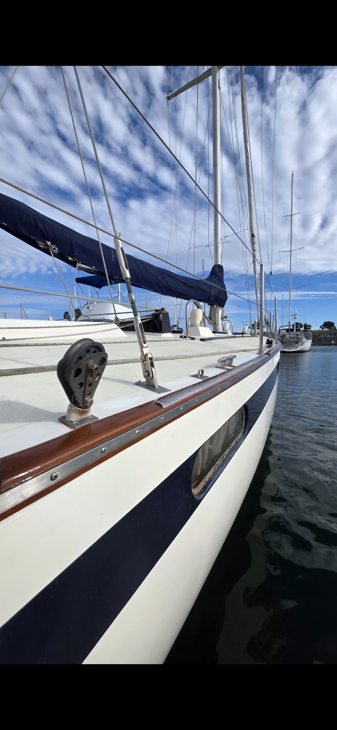 Sailboat Side Deck & Caprail — after